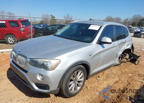 2016 BMW X3 xDrive28I z USA, uszkodzony, nr VIN 5UXWX9C53G0D72882